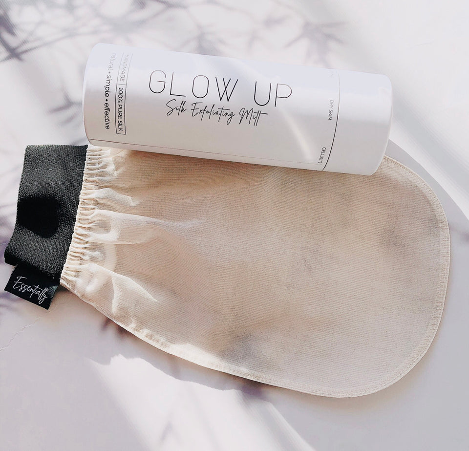 Glow Up Raw Silk Exfoliating Mitt